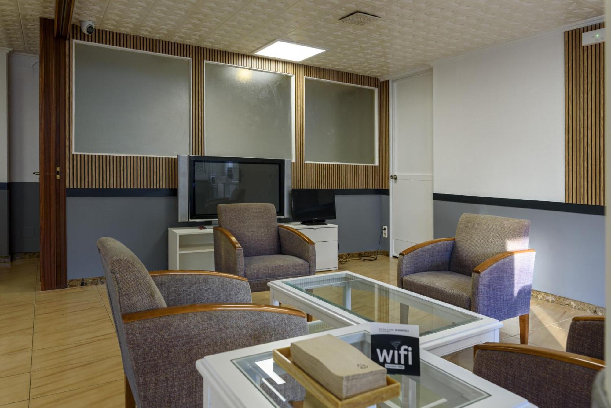 Hotel Alda Naron ภายนอก รูปภาพ